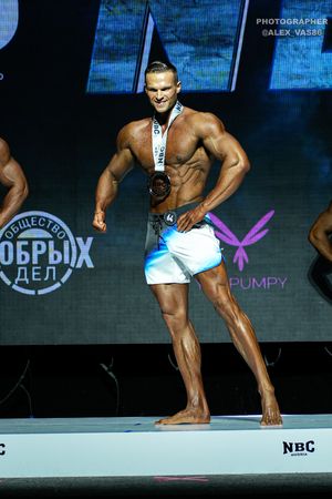 MAN'S PHYSIQUE +179
